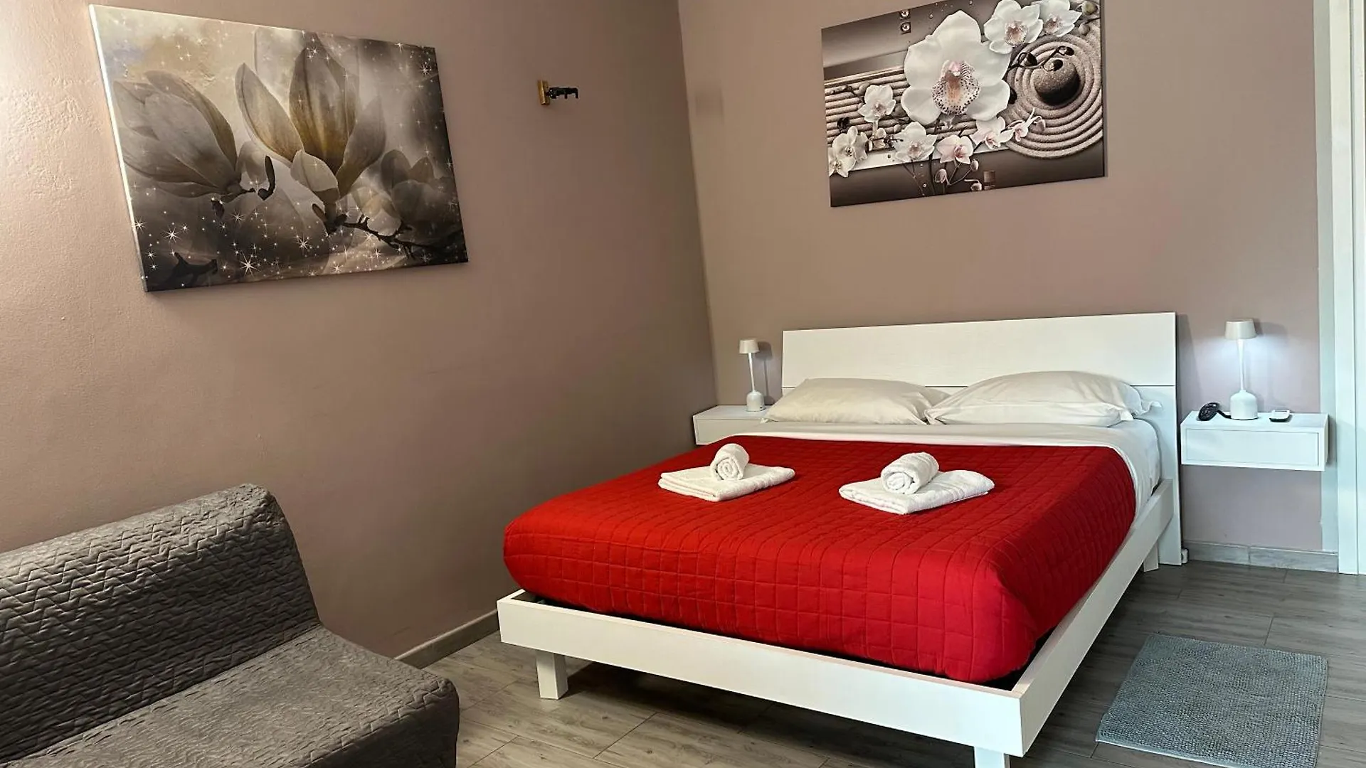 B&B Girasole Verona 0*,  Italy
